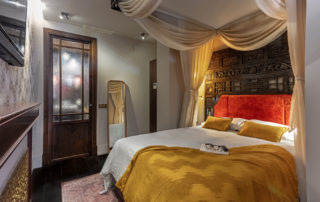 Suite Opium Den